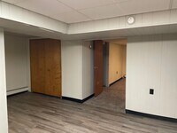 34130 Utica Rd photo'