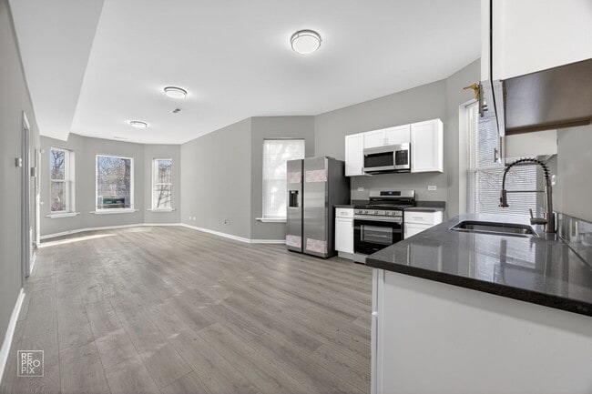 property at 5344 S Aberdeen St