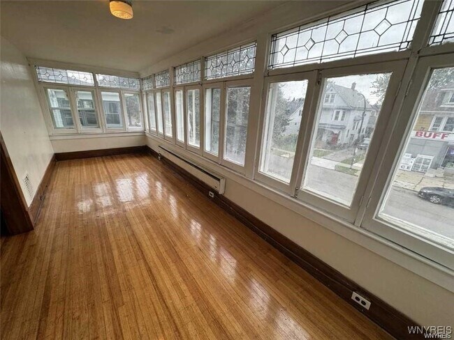 89 Lisbon Ave in Buffalo, NY - Building Photo - Building Photo