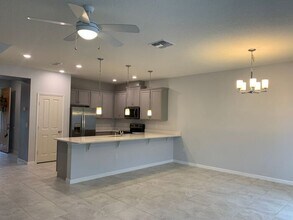 5124 Crown Hvn Dr in Kissimmee, FL - Building Photo - Building Photo