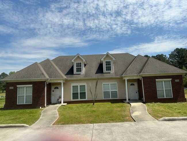 10435 Wall Triana Hwy, Unit A