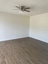 87-123-123 Helelua St in Waianae, HI - Building Photo - Building Photo