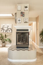 1585 Ionian St in San Diego, CA - Building Photo - Building Photo