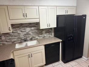 345 Woodham Ct in Fort Walton Beach, FL - Building Photo - Building Photo