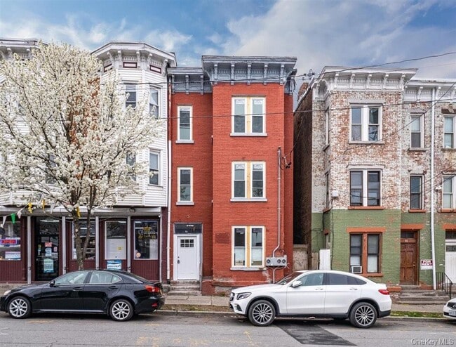 property at 93 S Lander St