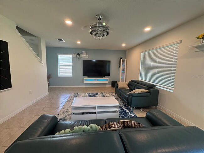 3715 Botanical Wy in Sanford, FL - Building Photo - Building Photo