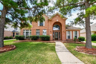 12823 Dadebrook Ct in Houston, TX - Building Photo