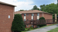 Bridgeway Gardens in Roanoke, VA - Building Photo - Building Photo