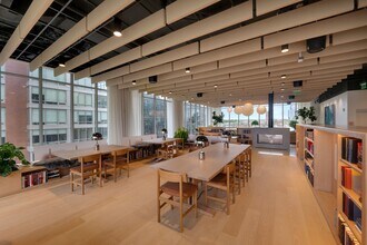 Allied Harbor Point in Baltimore, MD - Building Photo - Building Photo