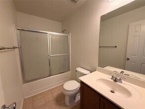 933 Newberry Trail in Fort Worth, TX - Building Photo - Building Photo