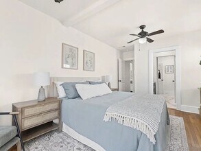 3315 Gregory St, Unit 5-231 in San Diego, CA - Building Photo - Building Photo