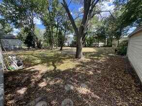 920 E Walnut St in Hillsboro, TX - Building Photo - Building Photo