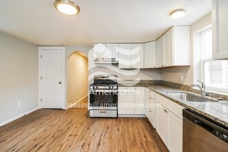 1821 Marquette St in Racine, WI - Building Photo - Building Photo