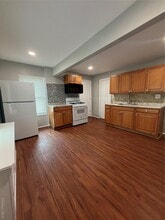 49 Railroad Ave in Amityville, NY - Building Photo - Building Photo