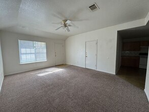 206 24th St in Killeen, TX - Building Photo - Building Photo