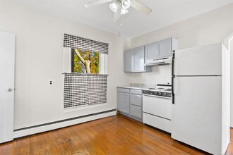 41 Cook Ave in Meriden, CT - Building Photo - Building Photo