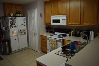 412 Freeman Ave in Bryan, TX - Building Photo - Building Photo