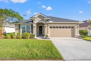 86223 Cloister Ct in Yulee, FL - Building Photo