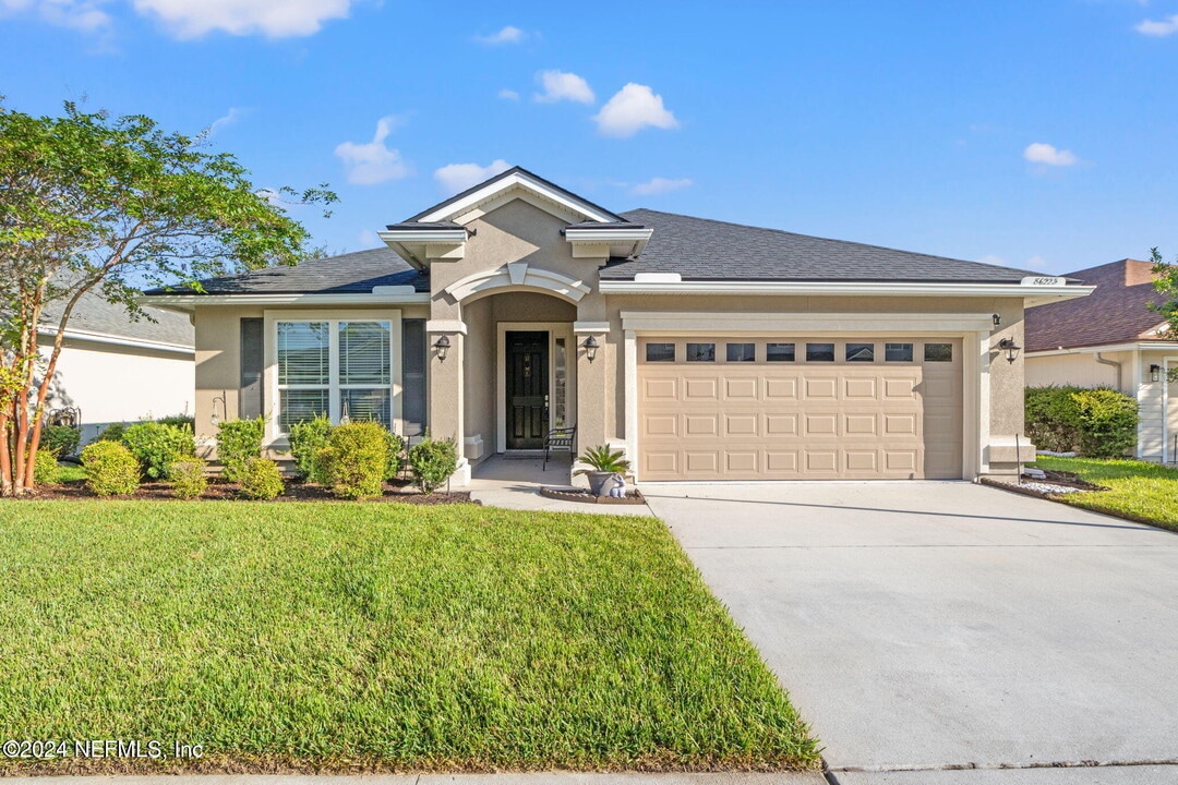 86223 Cloister Ct in Yulee, FL - Building Photo