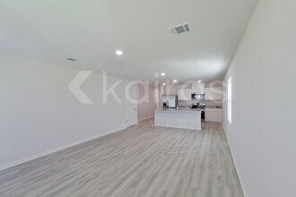 14213 War Admiral Ave in Denham Springs, LA - Building Photo - Building Photo