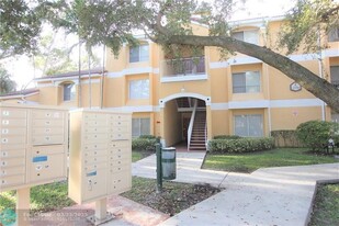 2350 NW 33rd St in Fort Lauderdale, FL - Building Photo