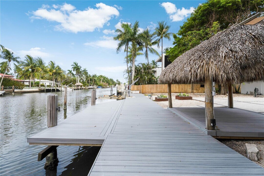 7601 NE 9th Ave in Miami, FL - Building Photo