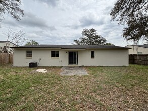 704 San Estaban Ave in Altamonte Springs, FL - Building Photo - Building Photo