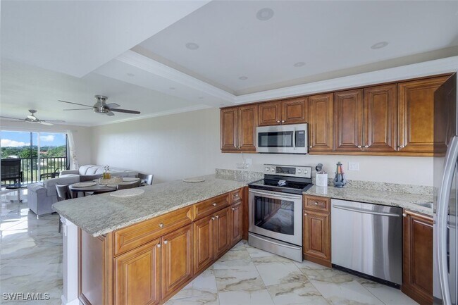 190 Pebble Beach Blvd in Naples, FL - Building Photo - Building Photo