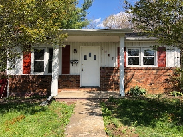 property at 1003 Henry St