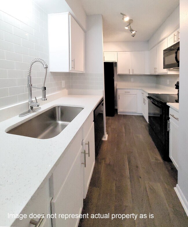 property at 1918 Place Rebecca Ln