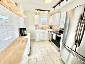 1325 Willow Dr in Charlottesville, VA - Building Photo - Building Photo