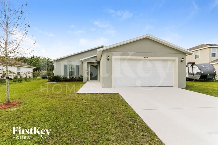 4674 SW Ulster St in Port St. Lucie, FL - Building Photo