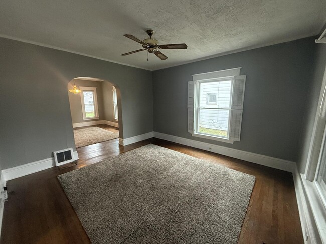 1243 Crosby St NW-Unit -1 in Grand Rapids, MI - Building Photo - Building Photo