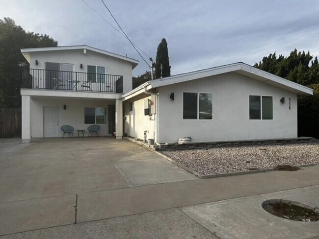 9228 Ronda Ave in San Diego, CA - Building Photo - Building Photo