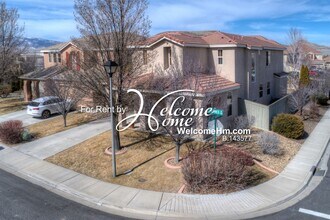 9105 Hummer Dr in Reno, NV - Building Photo - Building Photo