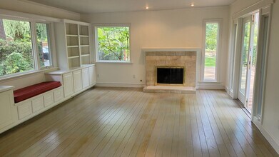 1461 Livorna Rd in Alamo, CA - Building Photo - Building Photo