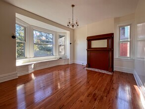 926 Savannah Ave, Unit #2 in Pittsburgh, PA - Foto de edificio - Building Photo