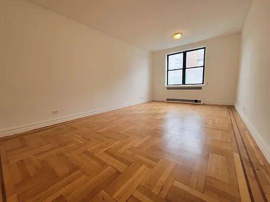 property at 3539 Decatur Ave