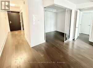 955 Bay St. in Toronto, ON - Building Photo - Building Photo