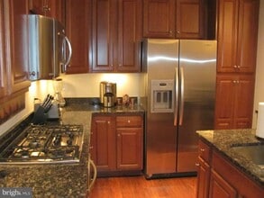 20631 Sibbald Square in Ashburn, VA - Building Photo - Building Photo
