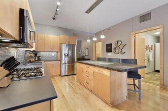 401 N 2nd St in Minneapolis, MN - Building Photo - Building Photo