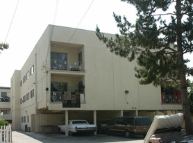 6551 Van Nuys Blvd Apartments