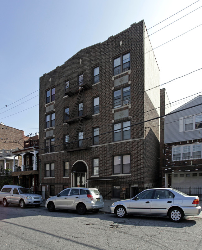 84 Waldo Ave in Jersey City, NJ - Building Photo - Building Photo