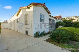 1421 Stearns Dr in Los Angeles, CA - Building Photo - Building Photo