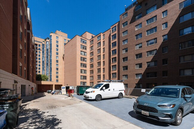 Town Terrace West in Washington, DC - Building Photo - Building Photo