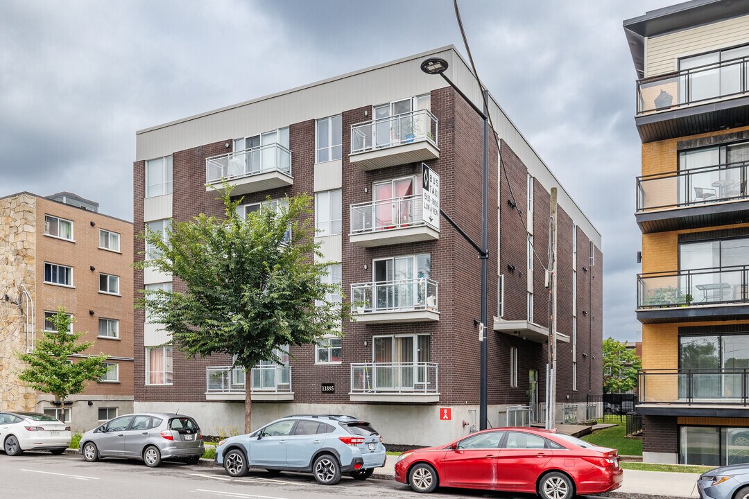 11895 Lachapelle Rue in Montréal, QC - Building Photo