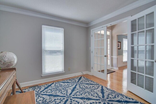 property at 4607 Country Meadows Ln