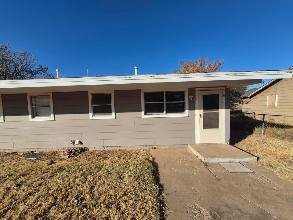 1116 41st St in Lubbock, TX - Building Photo