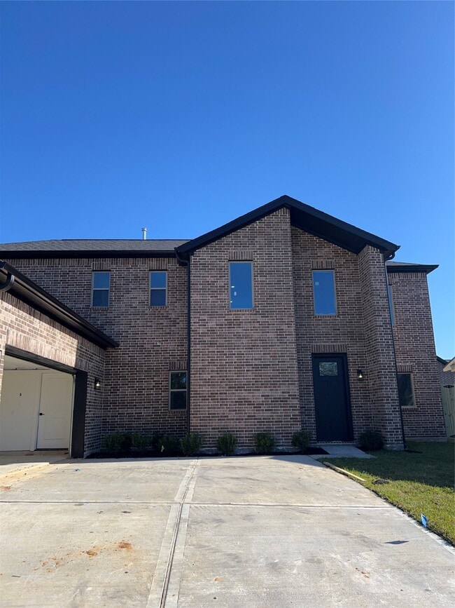 property at 20027 Venetto St