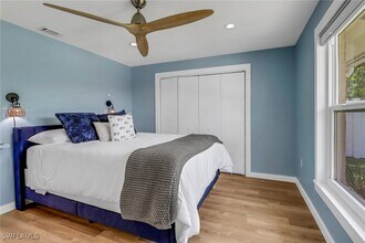 2680 Longboat Dr in Naples, FL - Building Photo - Building Photo